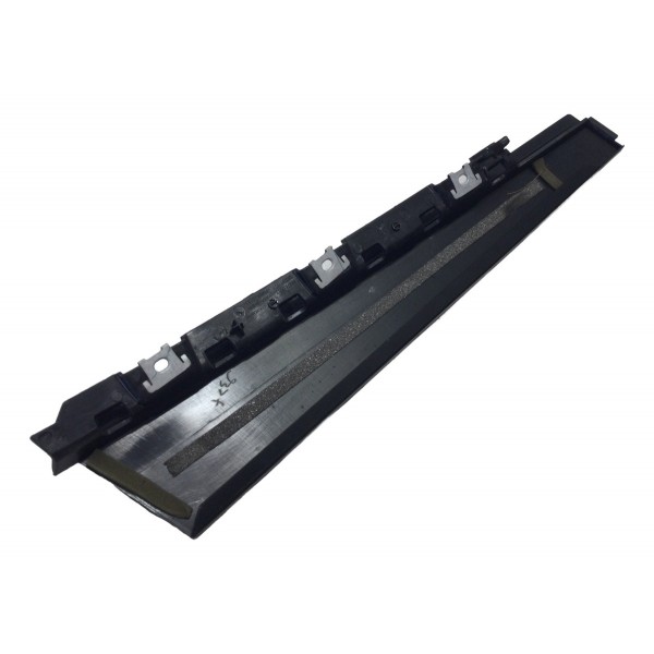 Moldura Externa Porta Dianteira 208 2016 2020 Direito Preto