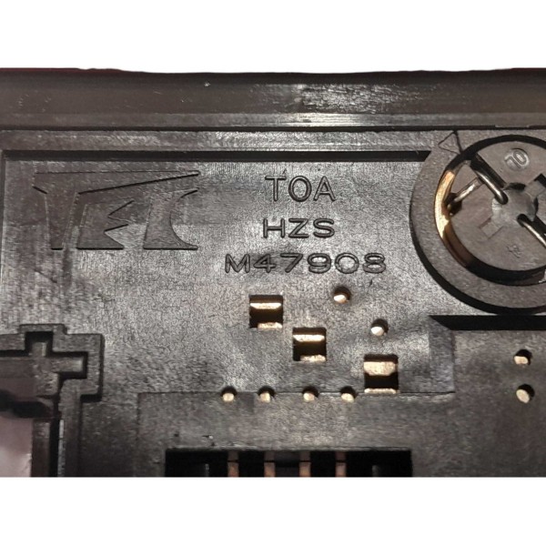 Botao Pisca Alerta Crv Honda Cr-v 2016 Original Prateado