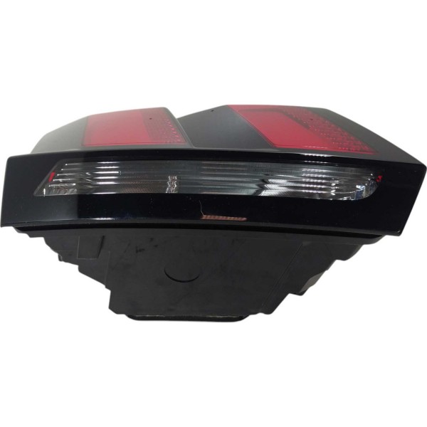 Lanterna Tampa Peugeot 3008 Griffe 2020 Esquerdo Detalhe Esquerdo/motorista Vermelho