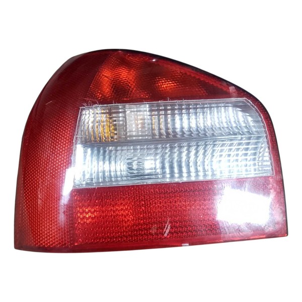 Lanterna Traseira Audi A3 1.8 T 2004 Esquerdo Direito/passageiro Vermelho