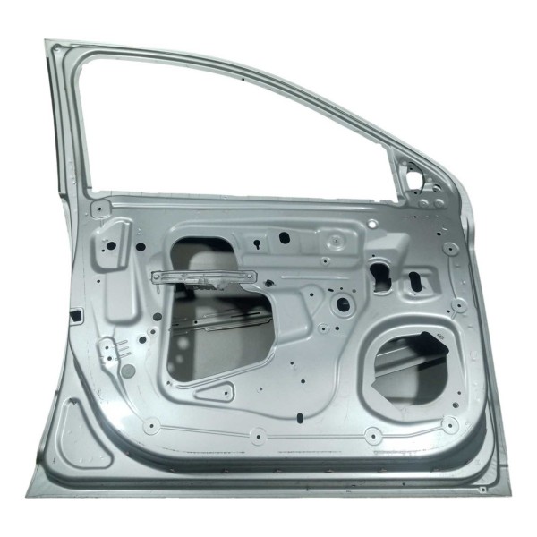 Porta Dianteira Esquerda Chevrolet Cobalt 1.4 Lt Flex 2014 Dianteira Esquerdo Prateado