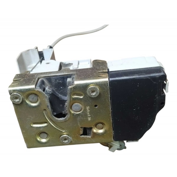 Fechadura Dianteira Direita Peugeot 307 Sedan 2007