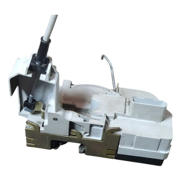 Fechadura Dianteira Direita Peugeot 307 Sedan 2007