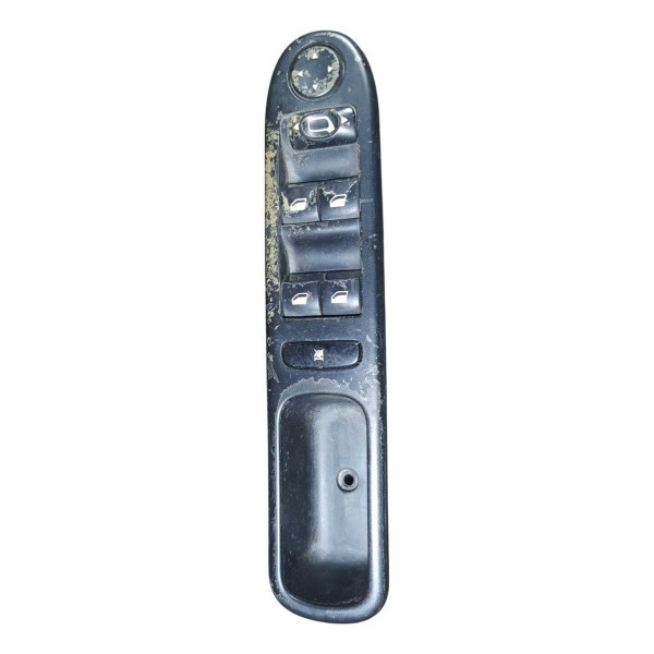 Botao Vidro Dianteiro Esquerdo Peugeot 307 2007 Detalhe