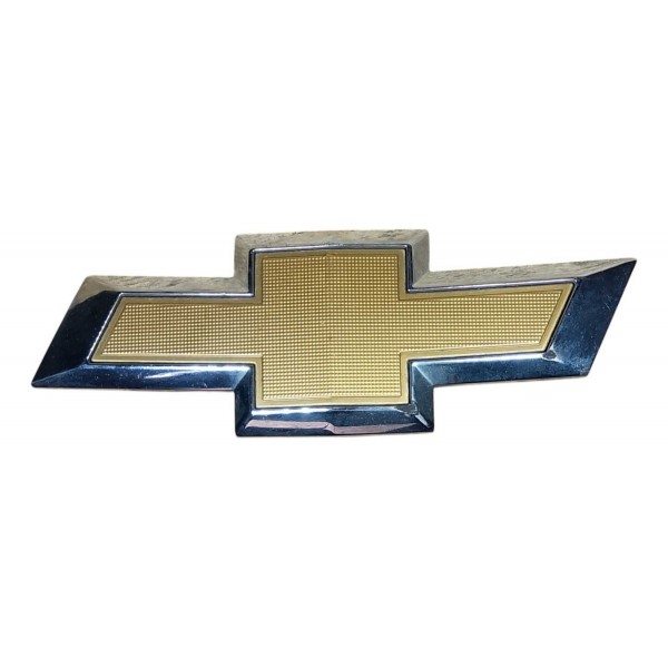 Emblema Grade Dianteira Onix Prisma 1.4 Lt 2017 52099031 Branca